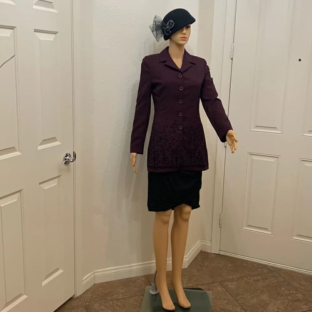 Harry Mode Italy Button Front Purple Black Embroider Woman’s Fitted Jacket Sz 34